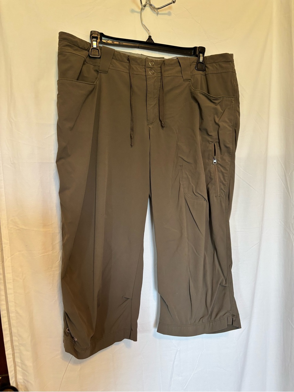 Outdoor Research Ferrosi Olive Cargo Utility Pants with Secure Zip Pocket